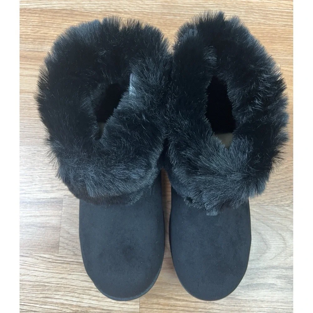 SO Coatimundi Faux Fur Women's Boots in Black Size 6 NEW